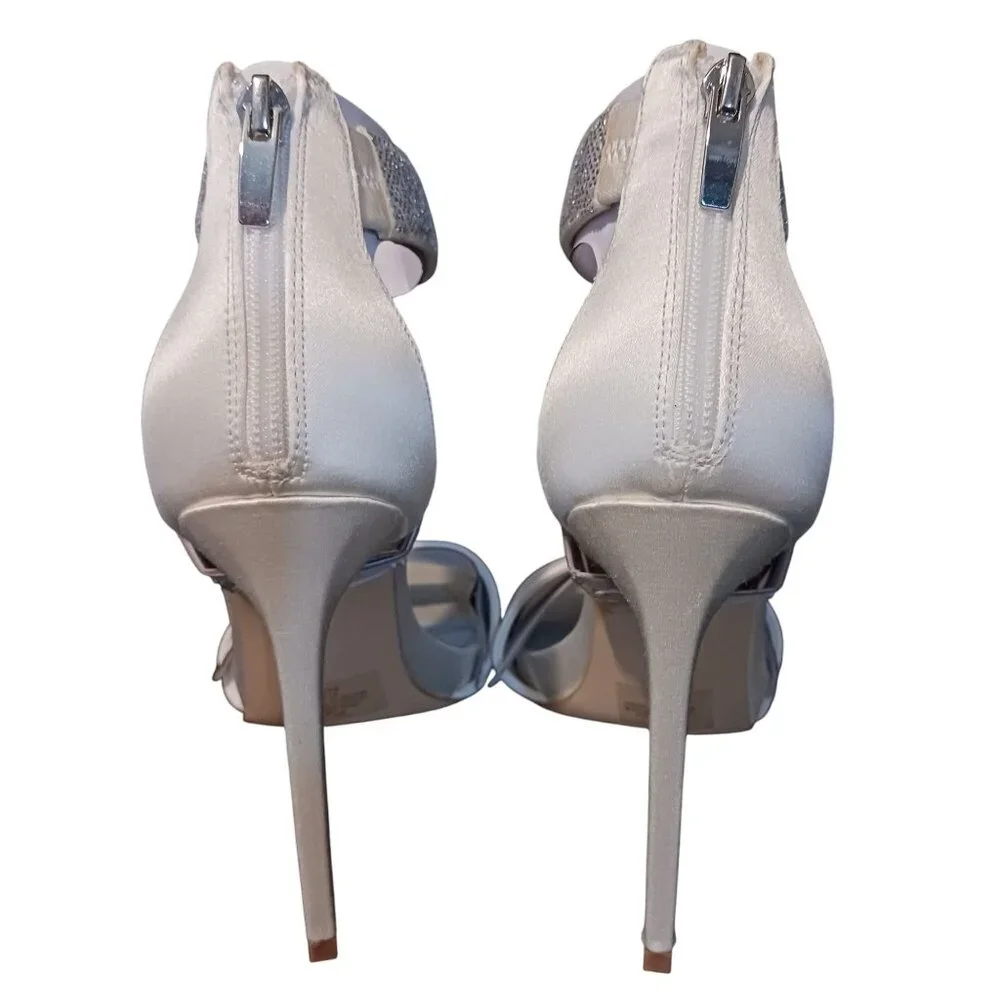 NEW Nine West Utell‎ Satin Embellished Ankle Strap Ivory Stiletto Heels Size 9.5